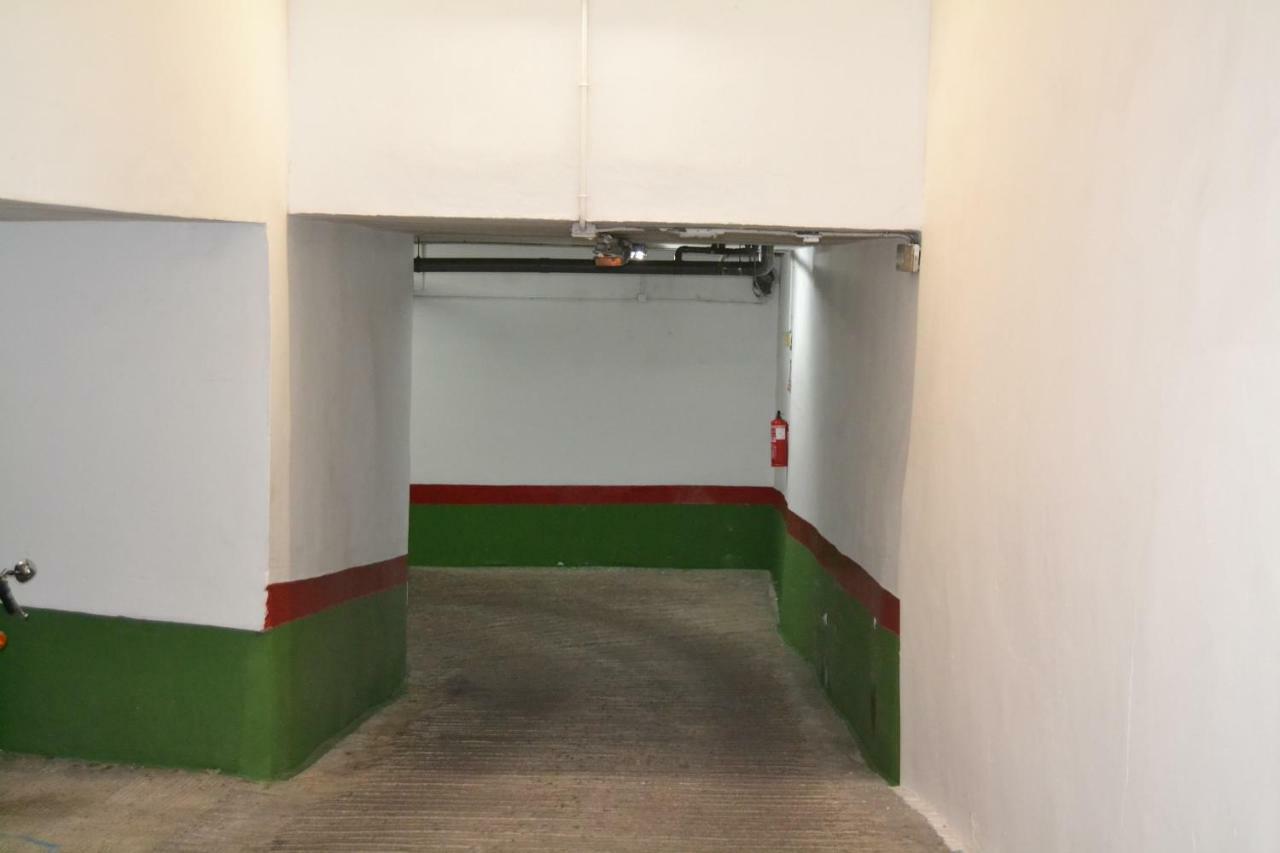 Sherryflat Caballeros - Parking 赫雷斯 外观 照片